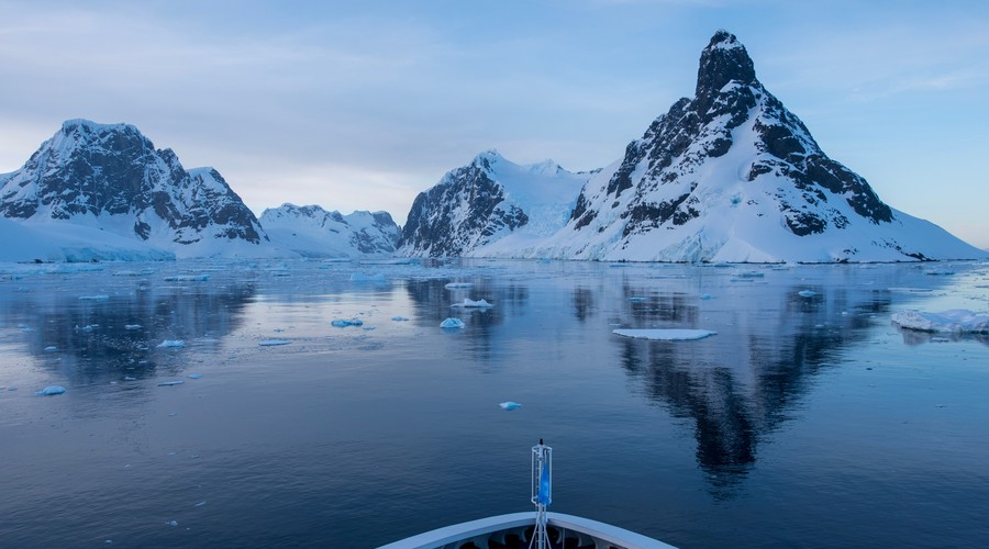 Antarctic Peninsula tips