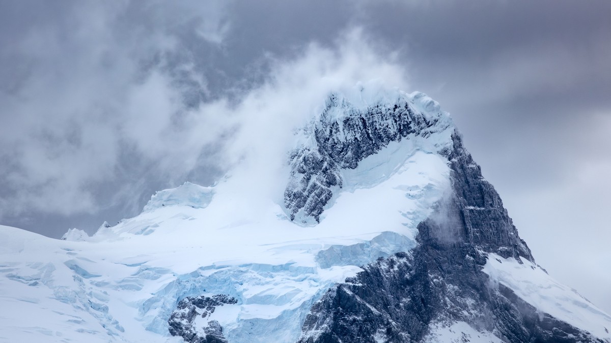 Antarctica 여행 완전 정복 — 명소·맛집·교통 총정리 Antarctica 여행