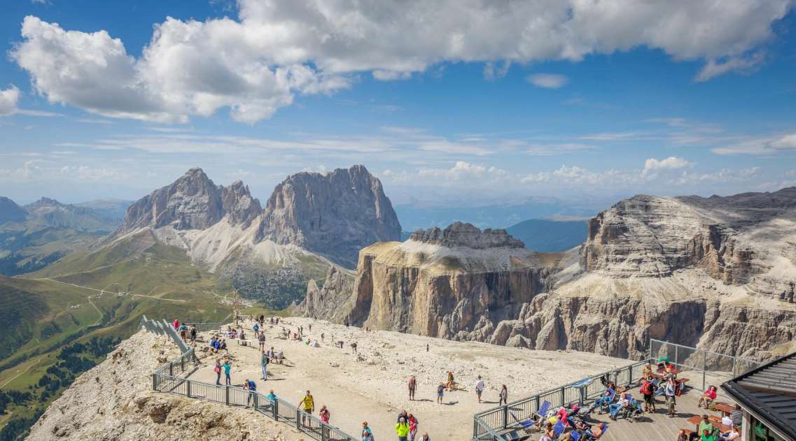 Dolomites attraction3