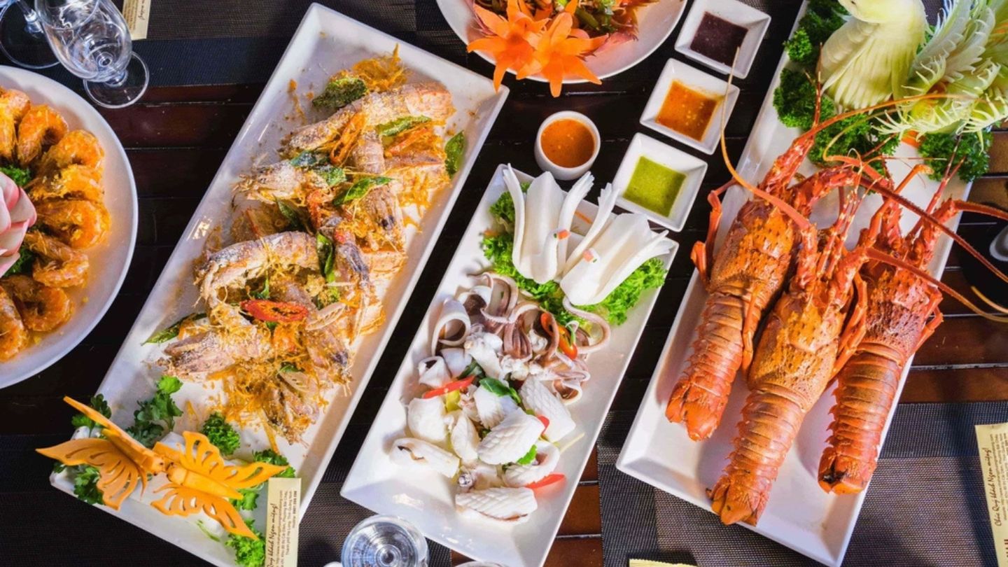 Ha Long Bay food